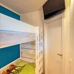 - Haus E, App 0e0305 Apartamento