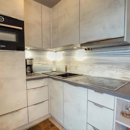 Apartamento - Haus E, App 0e0305 *